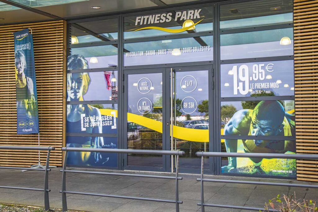 venez vous inscrire à cette salle de sport 